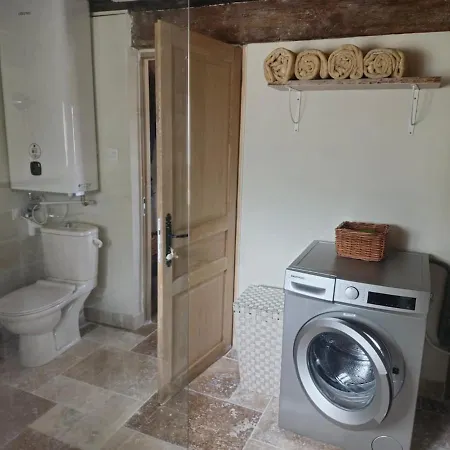 La Tour Medievale Vakantiehuis Charroux-dʼAllier