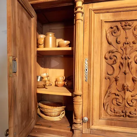 بيت للعطل La Tour Medievale